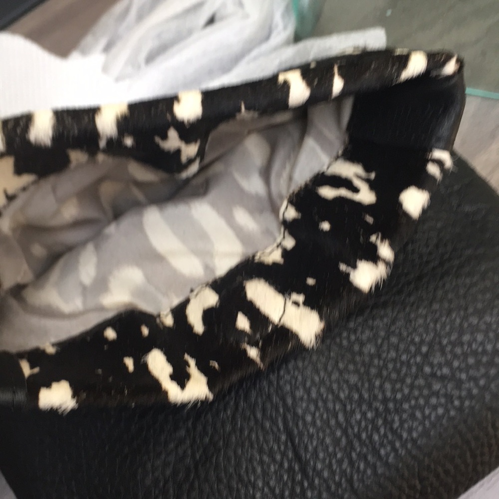 New Aimee Kestenberg Leather Animal Spotted Print Mini Crossbody Bag - Picture 5 of 10